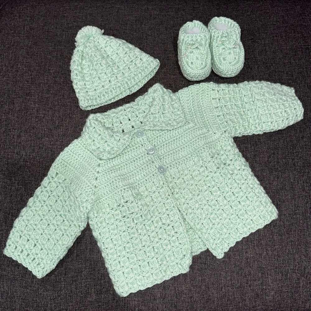 Handmade Crochet Baby Set in Green